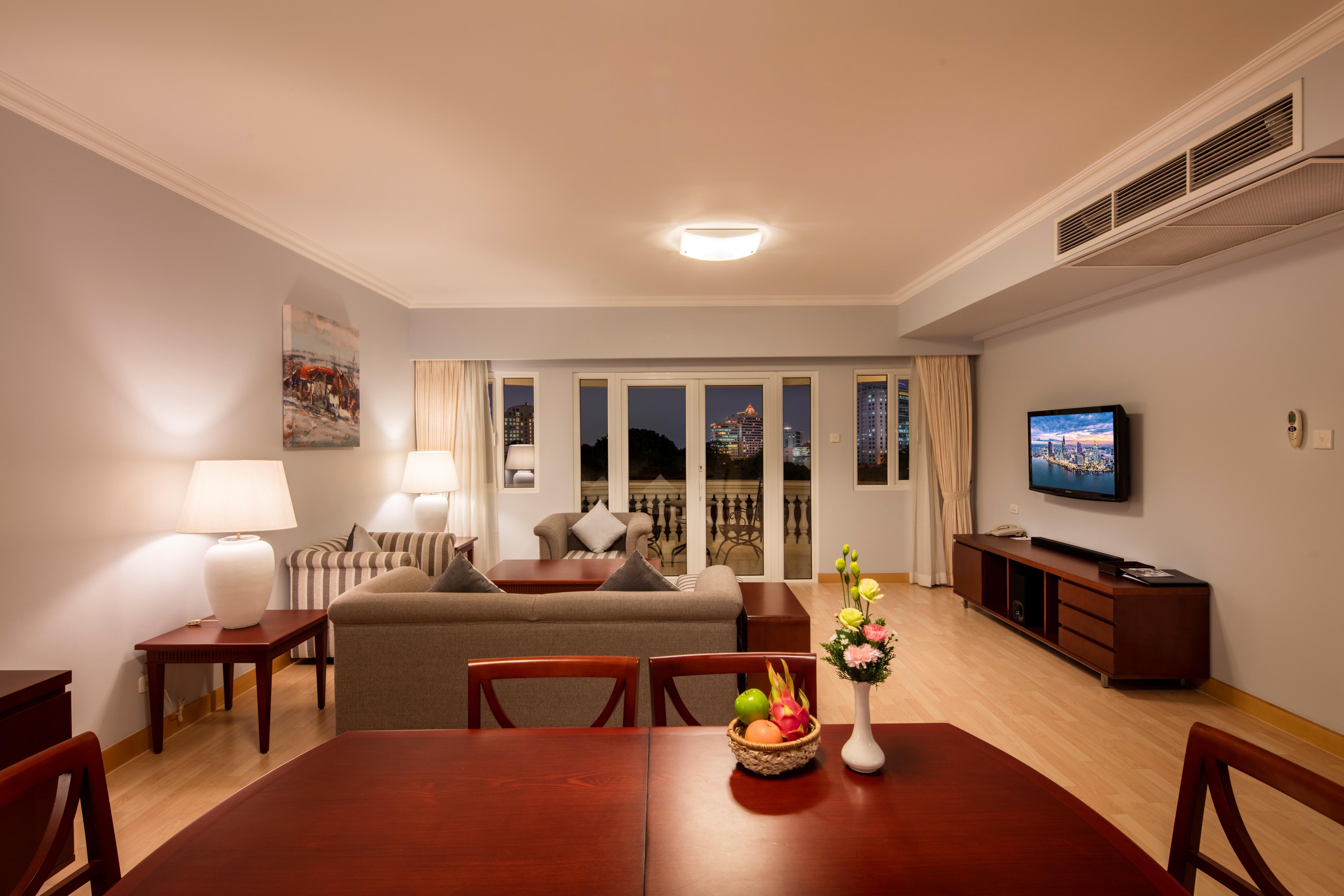 Norfolk Mansion - Luxury Serviced होटल के अलावा 5*